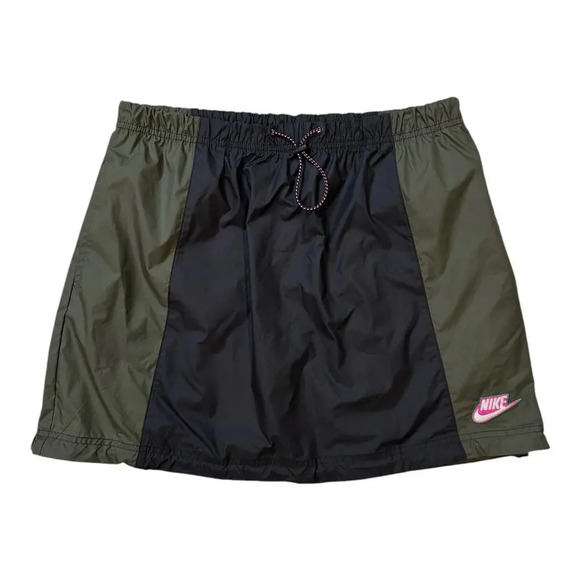 Nike Dresses & Skirts - Nike Sportswear Icon Clash Athleisure Woven Mini Skirt Green/Black Medium NWOT